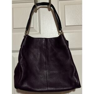 Coach Leather Purple Pebble Hobo Shoulder Bag Gold Zippers Chain Purple Interior